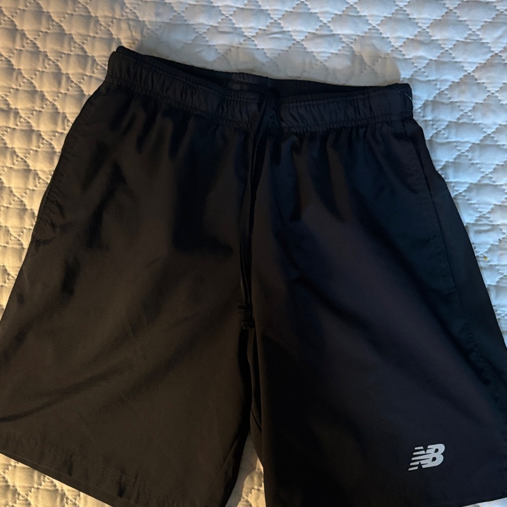 New Balance Black Men's Athletic Shorts Small